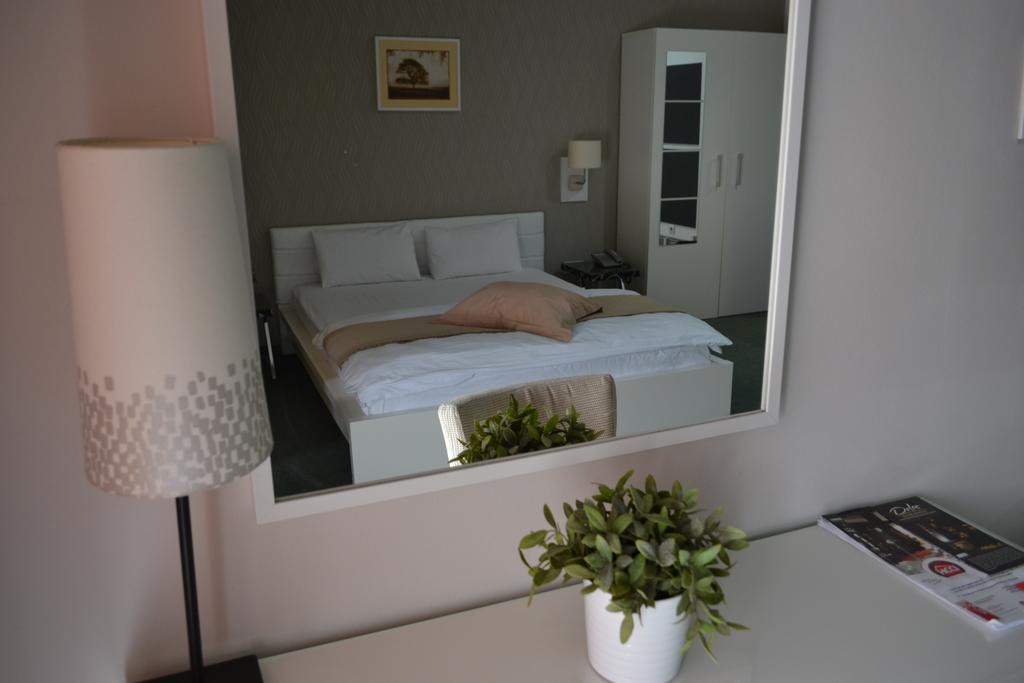 Guesthouse City Central International Üsküp Dış mekan fotoğraf