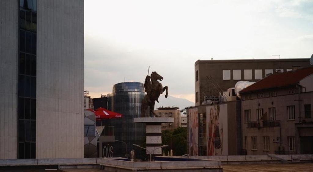 Guesthouse City Central International Üsküp Dış mekan fotoğraf