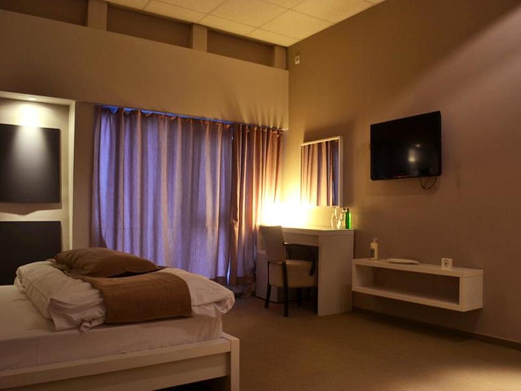 Guesthouse City Central International Üsküp Dış mekan fotoğraf