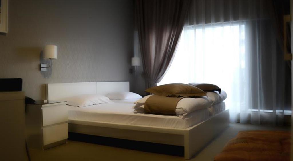 Guesthouse City Central International Üsküp Dış mekan fotoğraf
