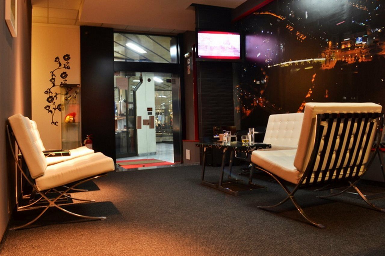 Guesthouse City Central International Üsküp Dış mekan fotoğraf